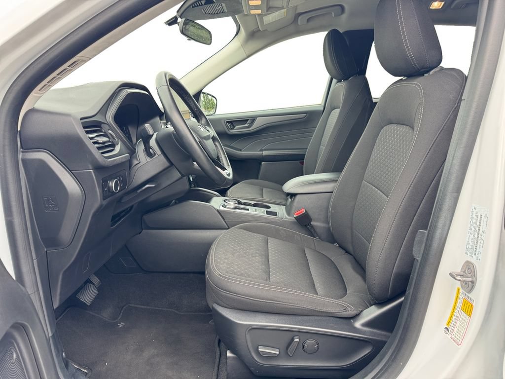 Certified 2024 Ford Escape Active w/ Tech Pack #1 AWD/4WD image 10