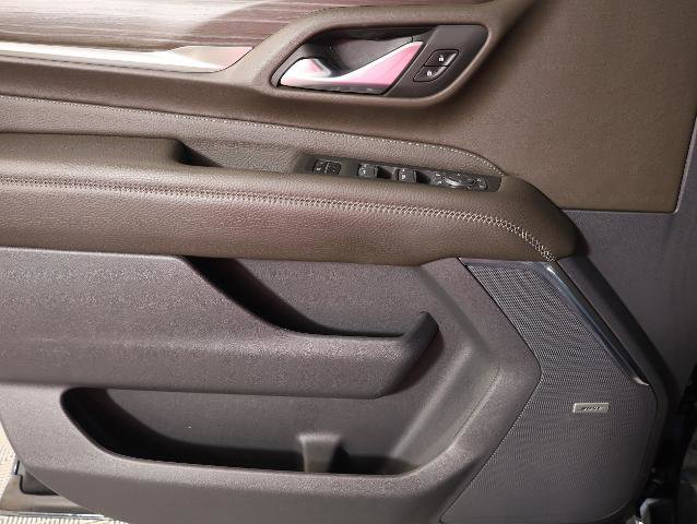 Used 2021 GMC Yukon Denali w/ LPO, Illumination Package image 32