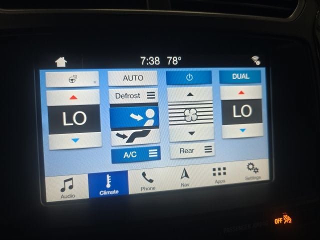 Certified 2018 Ford Explorer XLT w/ Equipment Group 202A FWD image 28