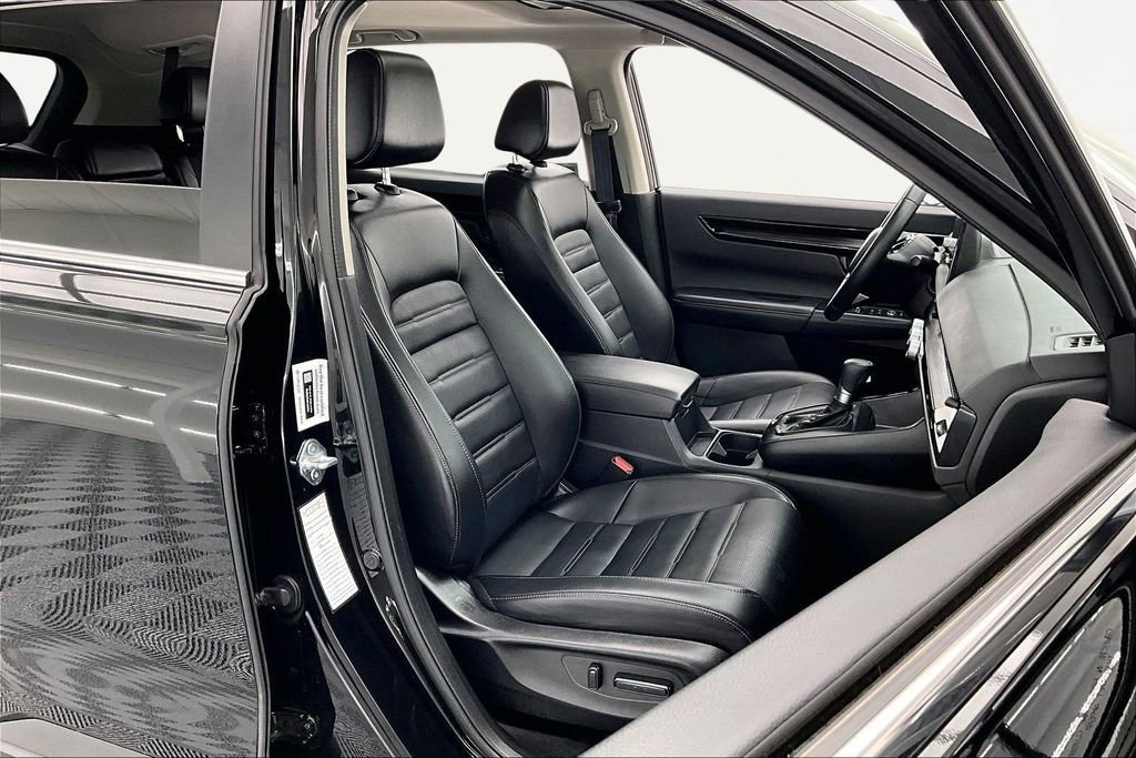 Used 2025 Honda CR-V EX-L image 9