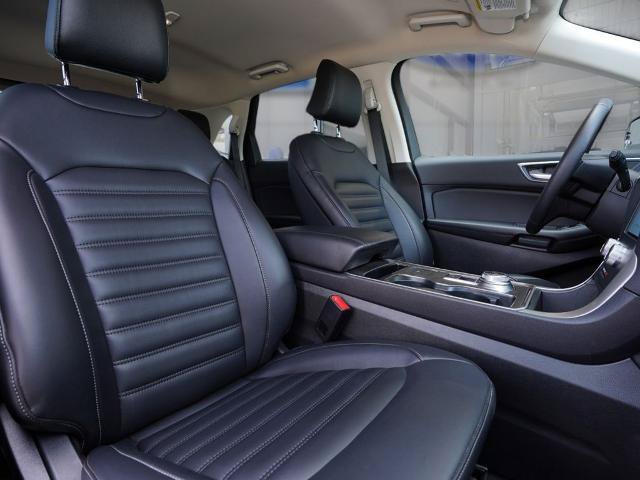 Certified 2024 Ford Edge SEL w/ Convenience Package AWD/4WD image 28