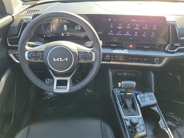 Used 2023 Kia Sportage EX image 4
