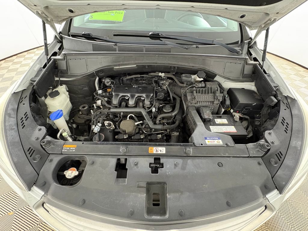 Used 2017 Hyundai Santa Fe SE w/ Cargo Package FWD image 30