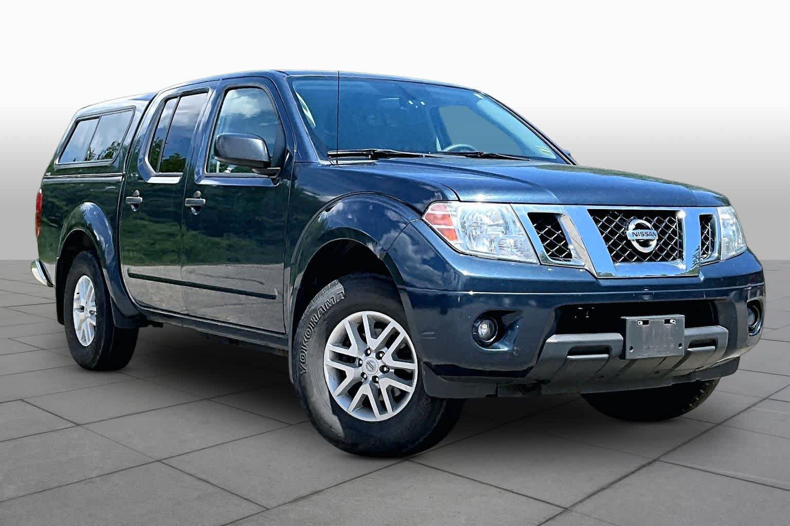 Used 2020 Nissan Frontier SV AWD/4WD image 3