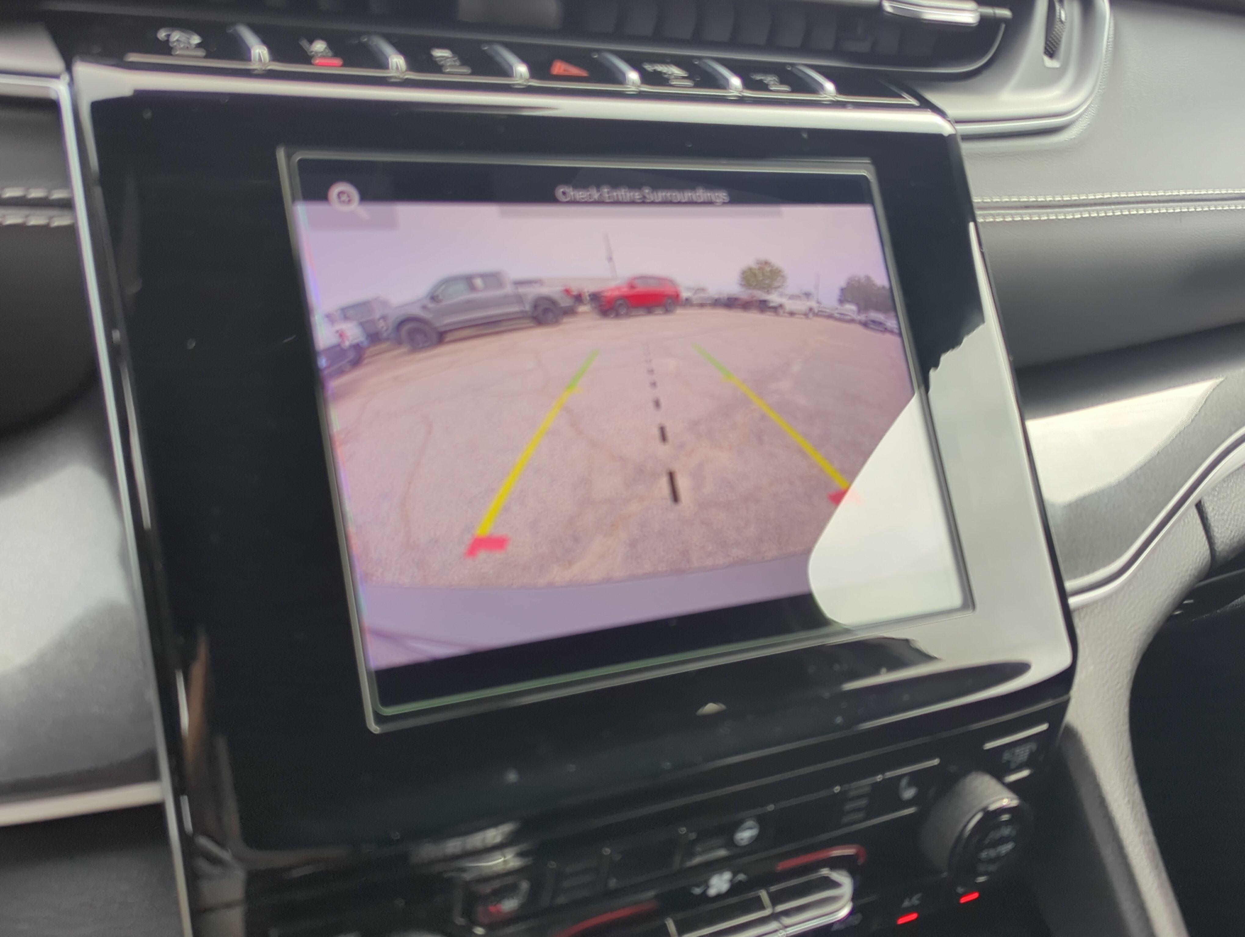 Used 2021 Jeep Grand Cherokee L Laredo AWD/4WD image 19