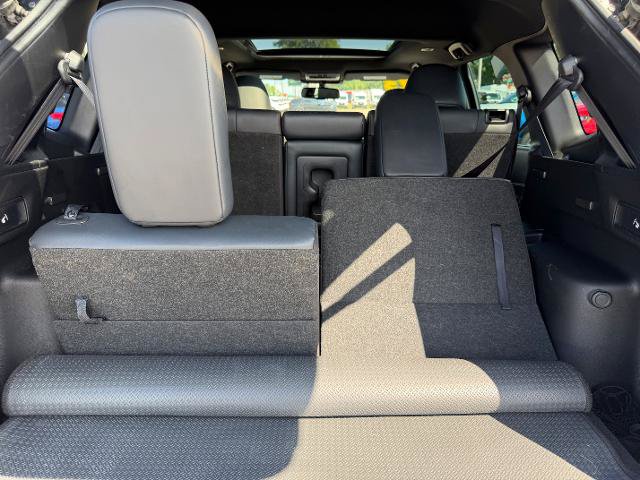 Used 2023 Mitsubishi Outlander AWD image 17