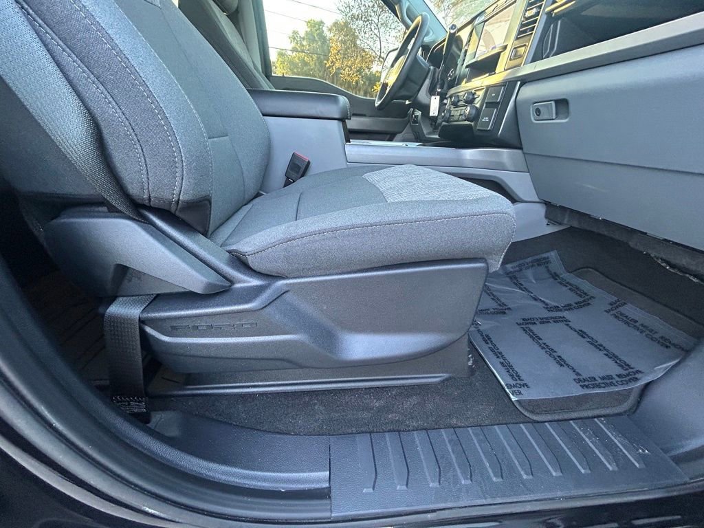 Certified 2023 Ford F450 XLT w/ XLT Value Package image 28