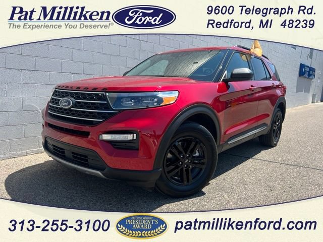 Certified 2024 Ford Explorer XLT w/ Equipment Group 202A