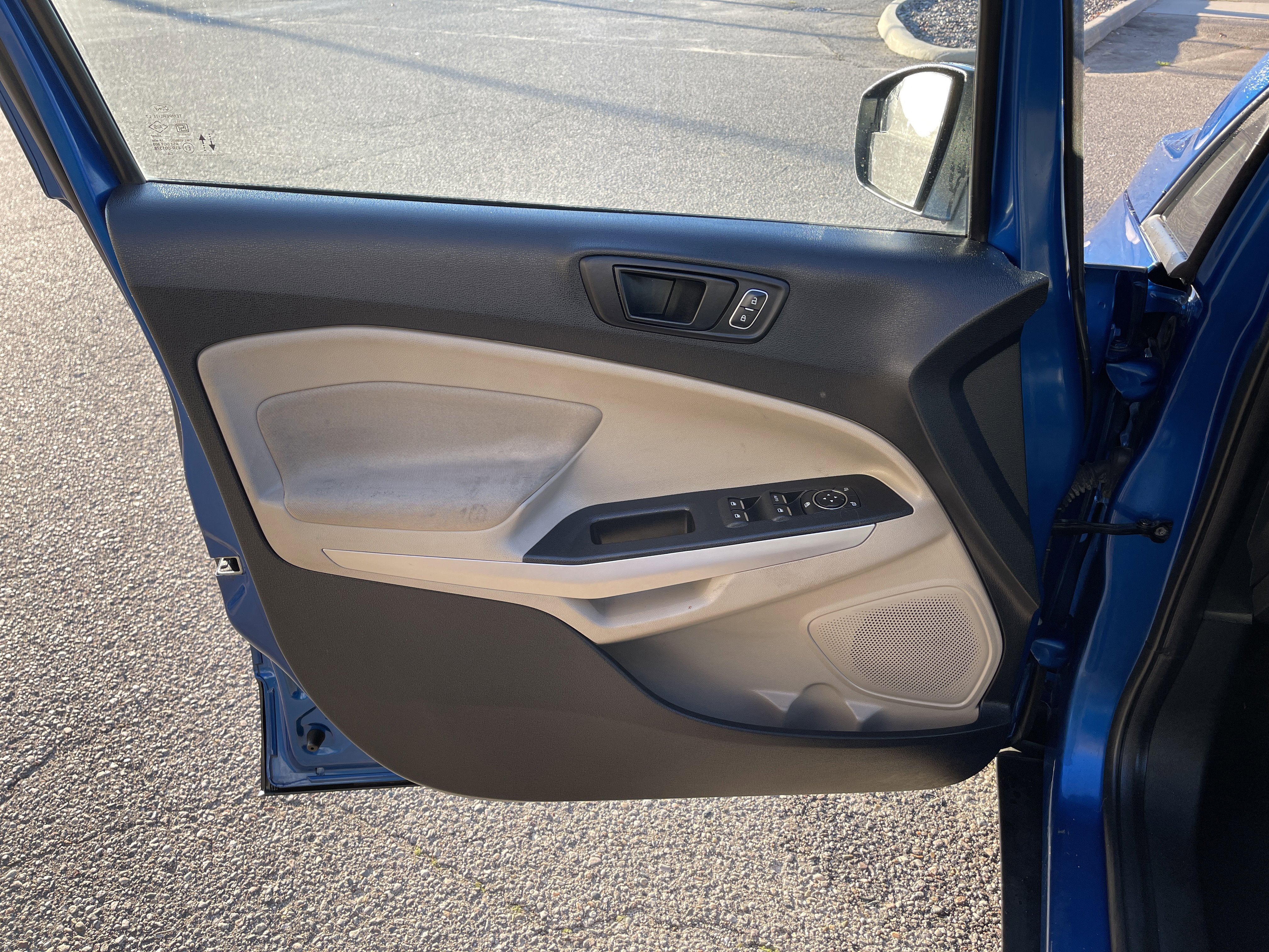 Certified 2021 Ford EcoSport S image 12