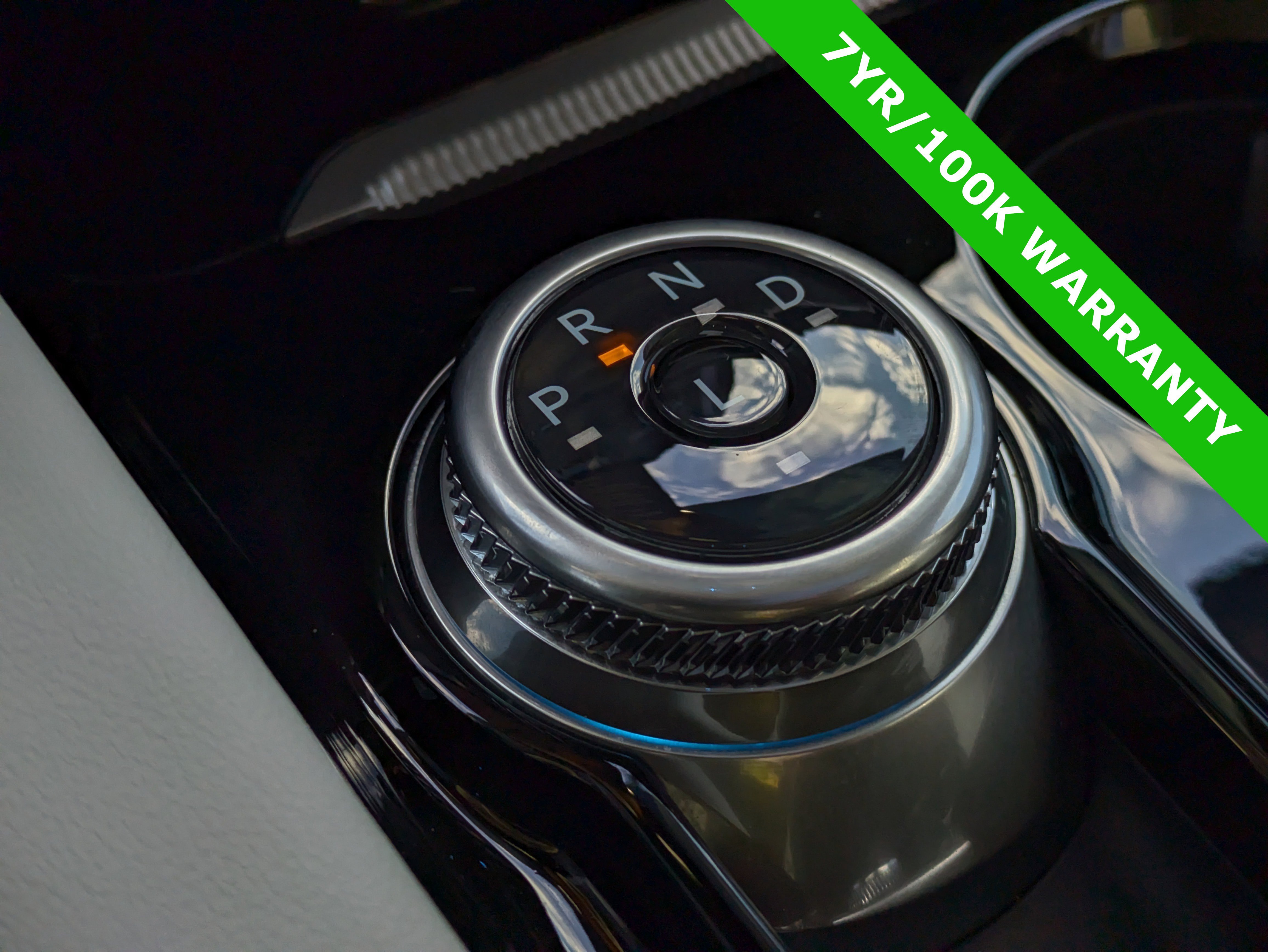 Certified 2025 Ford Explorer Platinum w/ Ultimate Package image 35