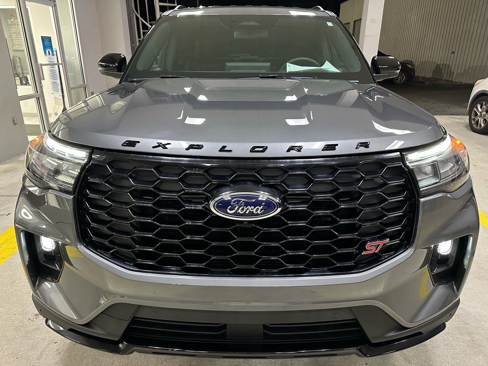 Certified 2025 Ford Explorer ST image 5