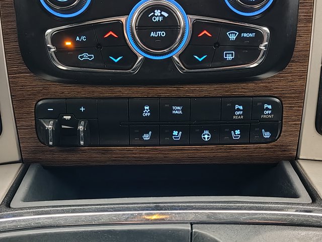 Used 2017 RAM 1500 Laramie w/ Convenience Group AWD/4WD image 38