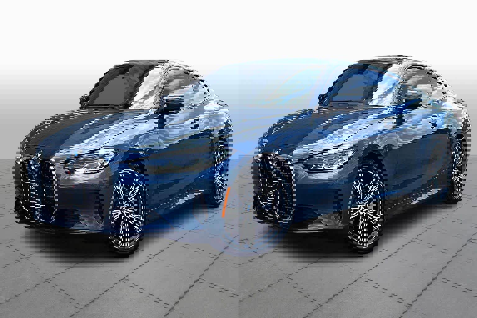 Used 2021 BMW 430i Coupe w/ Convenience Package image 9