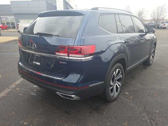 Used 2022 Volkswagen Atlas SEL image 4