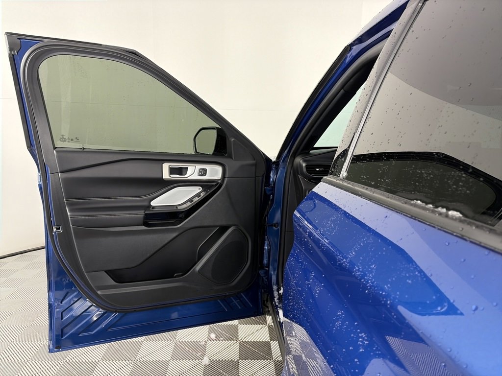 Certified 2023 Ford Explorer ST w/ Equipment Group 401A image 10