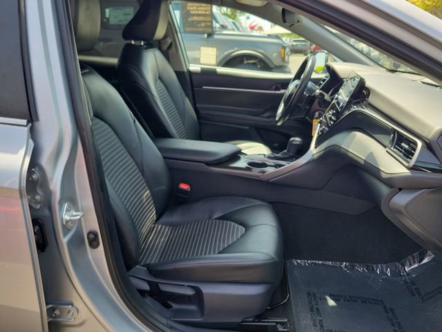 Used 2024 Toyota Camry SE image 19