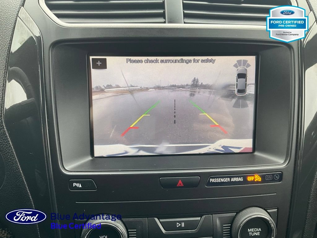 Certified 2018 Ford Explorer XLT w/ Equipment Group 202A AWD/4WD image 15