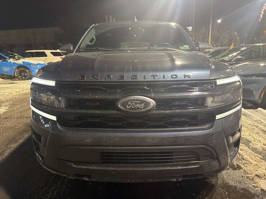Certified 2022 Ford Expedition Max Limited image 2