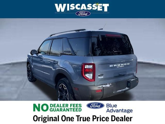 Certified 2025 Ford Bronco Sport Outer Banks w/ Outer Banks Tech Package+ AWD/4WD image 2