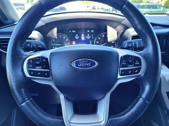 Certified 2021 Ford Explorer XLT w/ Equipment Group 202A AWD/4WD image 25