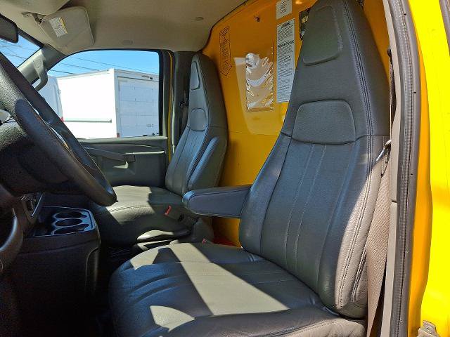 Used 2021 GMC Savana 3500 w/ Power Convenience Package RWD image 12