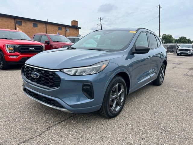 Certified 2024 Ford Escape ST-Line w/ Tech Pack #1 AWD/4WD image 25