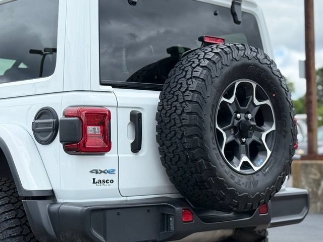 Used 2023 Jeep Wrangler Unlimited Rubicon 4xe w/ Cold Weather Group AWD/4WD image 45