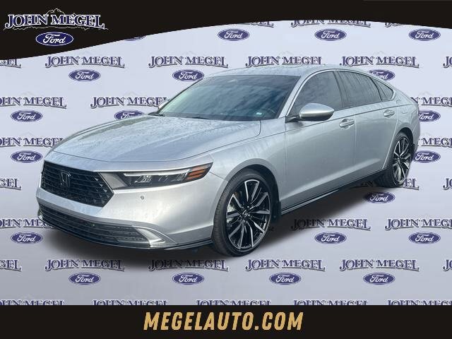 Used 2024 Honda Accord Touring image 7