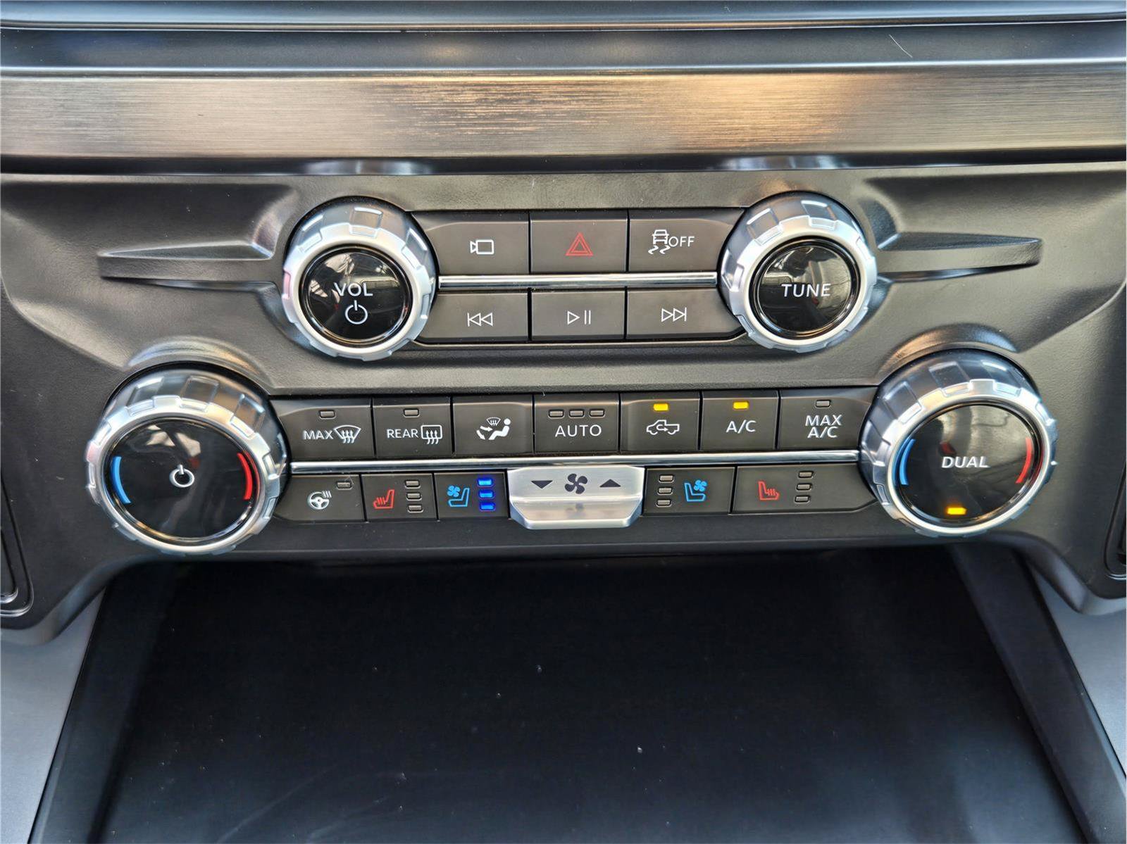 Certified 2026 Ford F350 Lariat AWD/4WD image 18