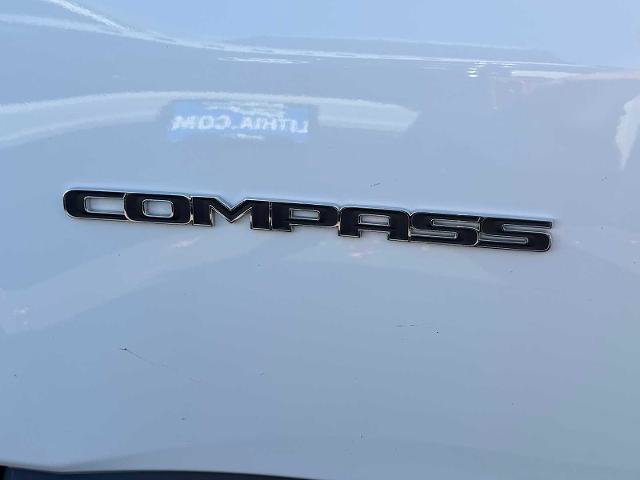 Used 2025 Jeep Compass Limited AWD/4WD image 27