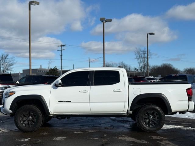 Used 2019 Toyota Tacoma TRD Off-Road w/ Technology Package image 44