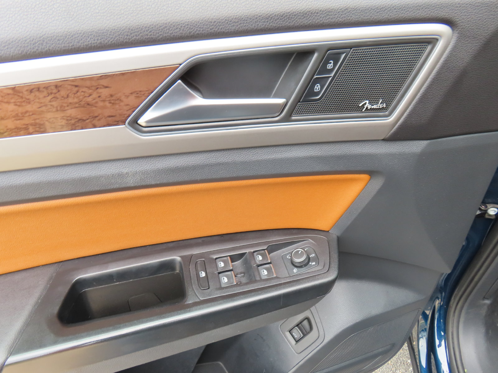 Used 2019 Volkswagen Atlas SEL Premium AWD/4WD image 14