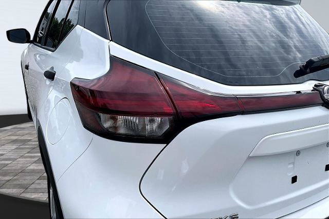 Used 2023 Nissan Kicks S w/ Interior Electronics Package FWD image 30