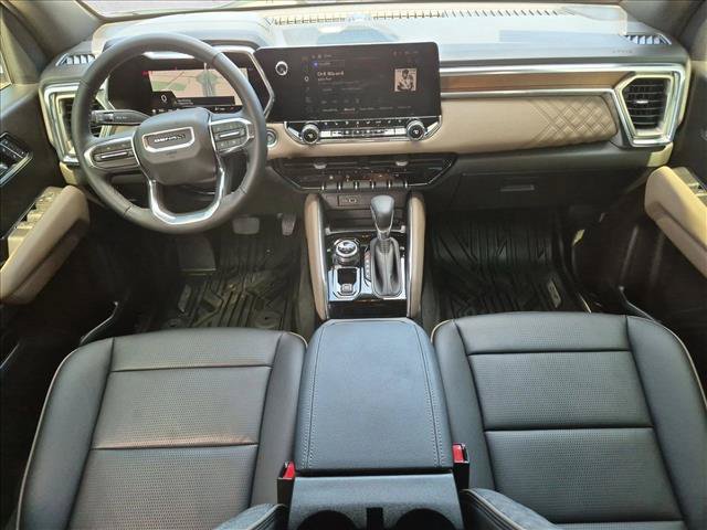 Used 2026 GMC Canyon Denali AWD/4WD image 18