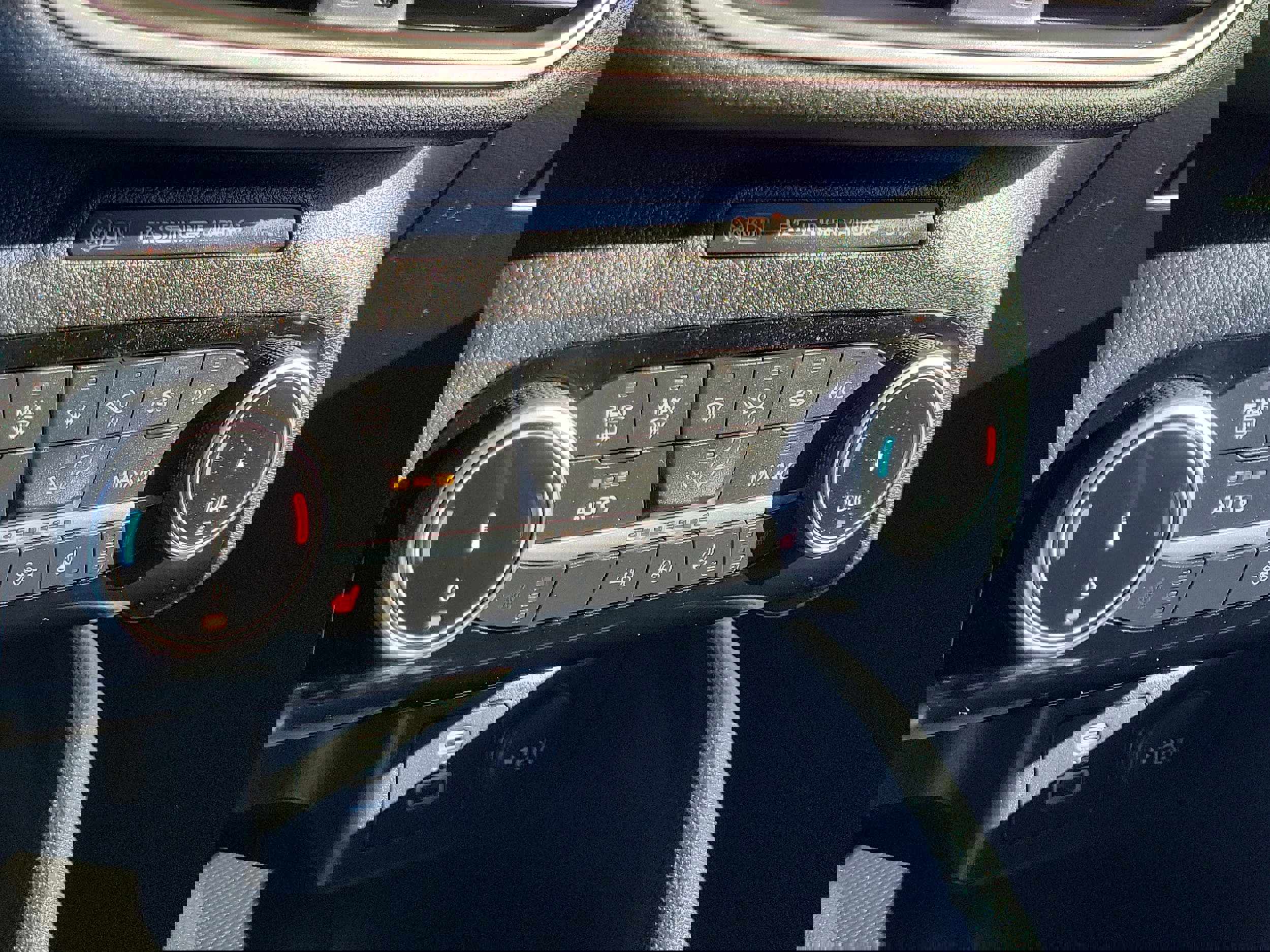 Certified 2022 Ford Escape SE w/ Convenience Package image 31