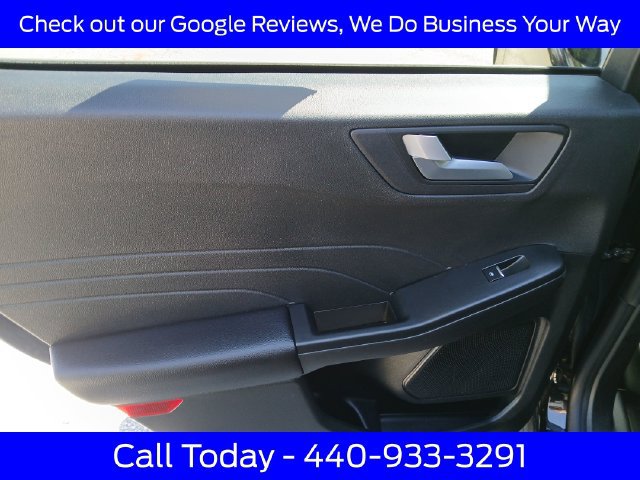 Certified 2024 Ford Escape ST-Line w/ Tech Pack #1 AWD/4WD image 31