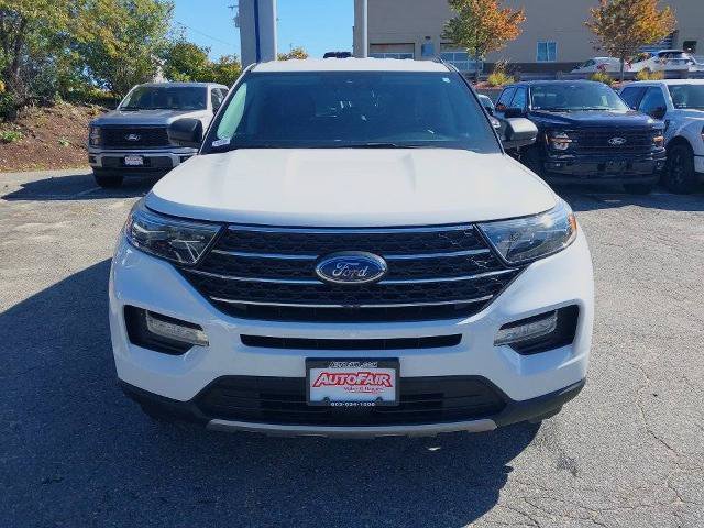 Certified 2023 Ford Explorer XLT w/ Equipment Group 202A AWD/4WD image 3