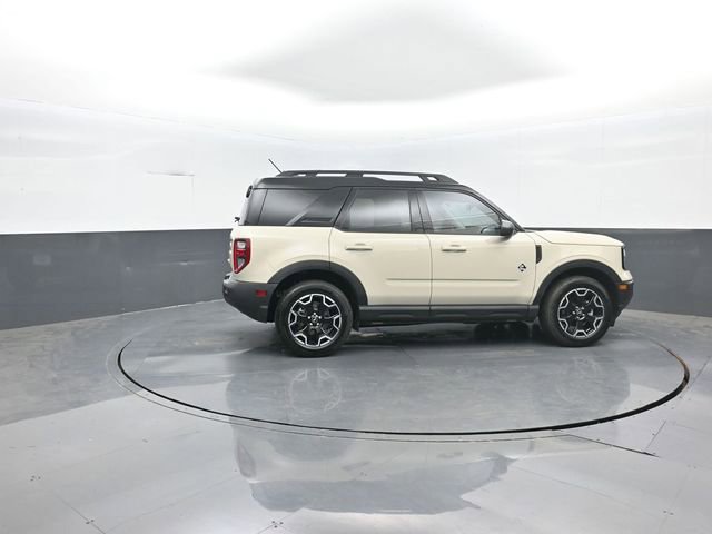 Certified 2025 Ford Bronco Sport Outer Banks AWD/4WD image 8