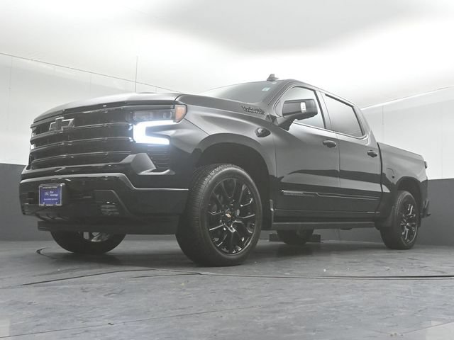 Used 2026 Chevrolet Silverado 1500 High Country w/ Midnight Edition AWD/4WD image 33