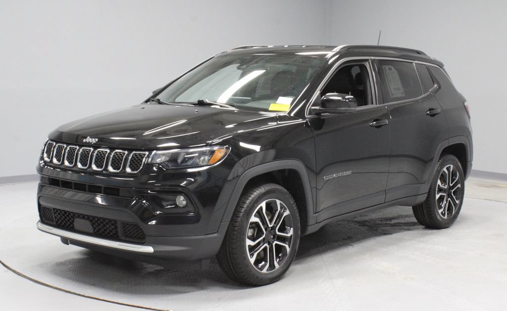 Used 2023 Jeep Compass Limited AWD/4WD image 6