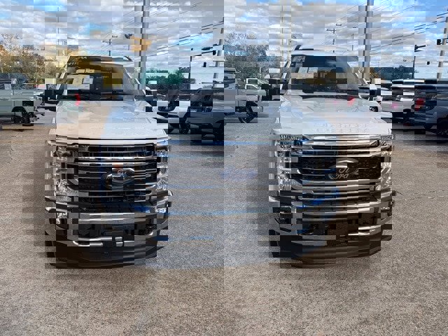Certified 2021 Ford F250 Lariat w/ Lariat Value Package image 9