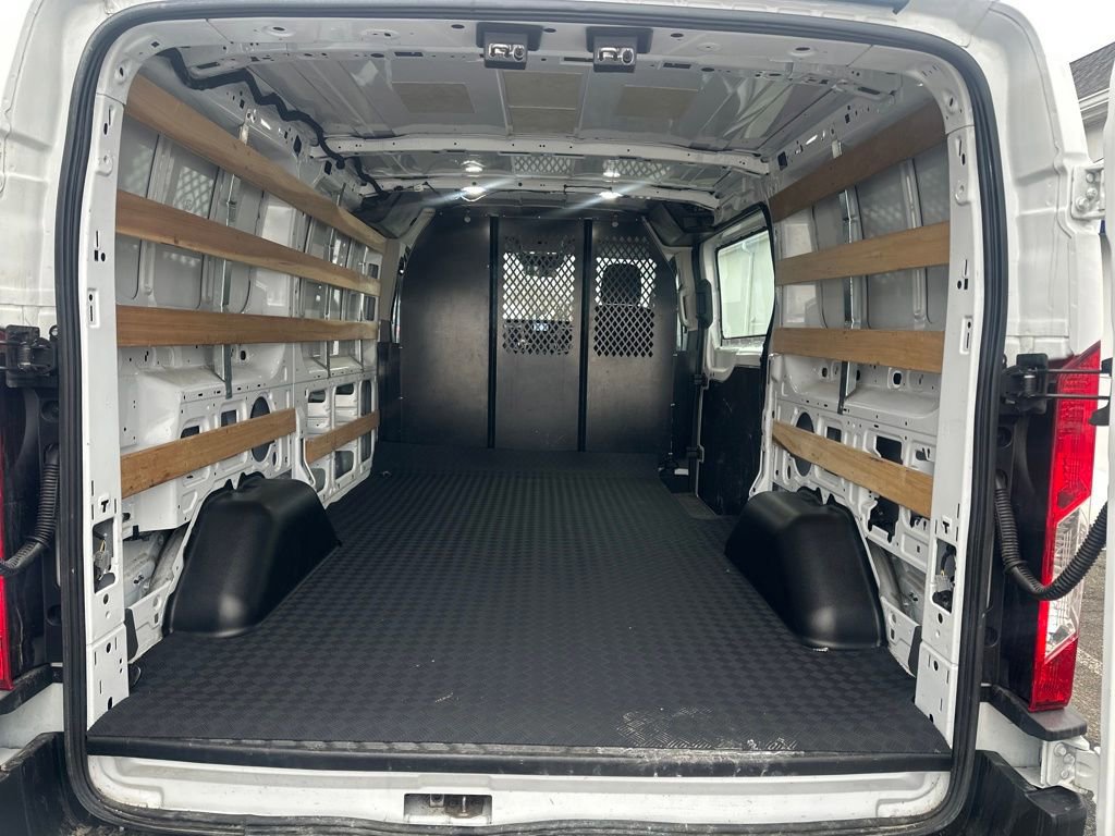 Certified 2024 Ford Transit 250 Base w/ Exterior Upgrade Package image 37