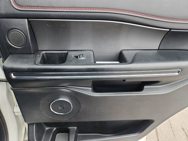 Certified 2021 Ford Expedition Limited image 32