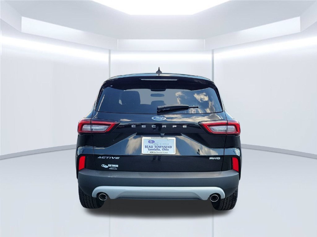 Certified 2023 Ford Escape Active AWD/4WD image 6