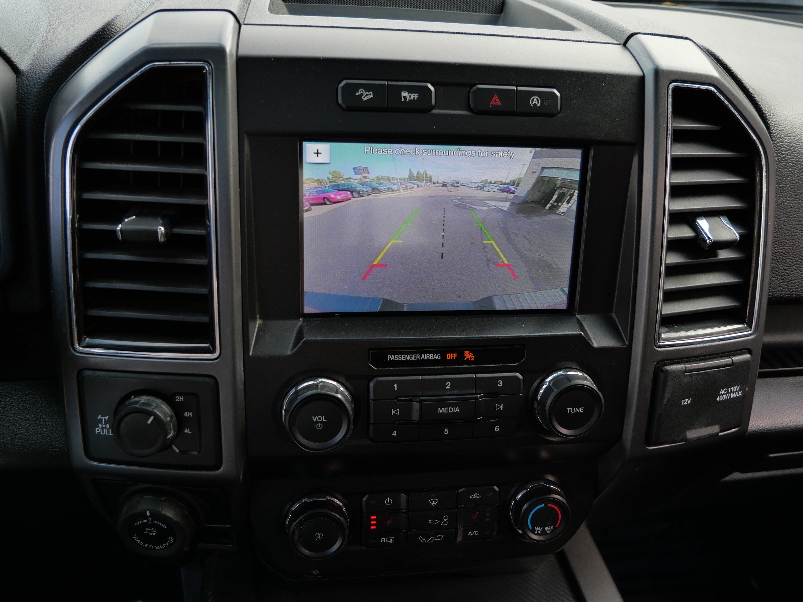 Certified 2019 Ford F150 XLT w/ Equipment Group 302A Luxury AWD/4WD image 33