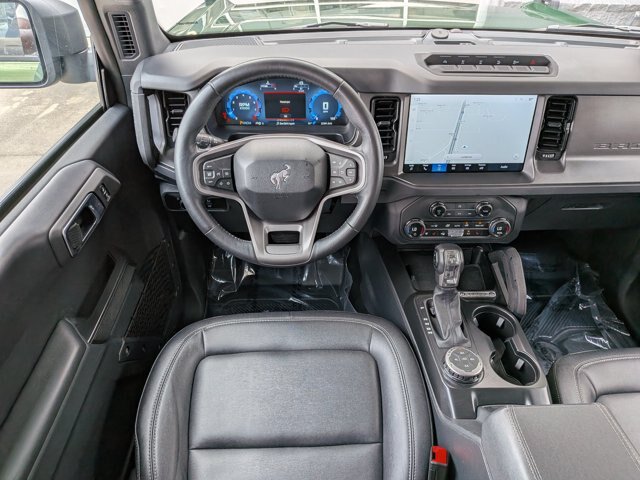 Certified 2025 Ford Bronco Badlands AWD/4WD image 32