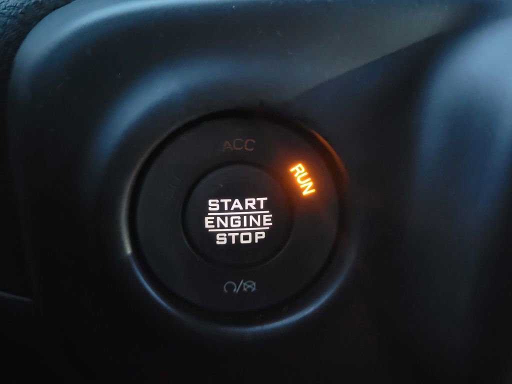 Used 2020 Jeep Wrangler Unlimited Sport image 25