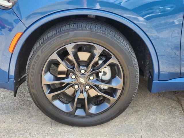 Used 2024 Dodge Durango GT w/ Blacktop Package RWD image 9