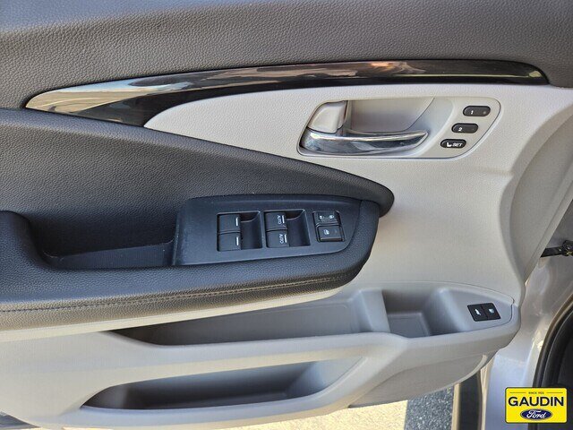 Used 2022 Honda Pilot Touring image 19