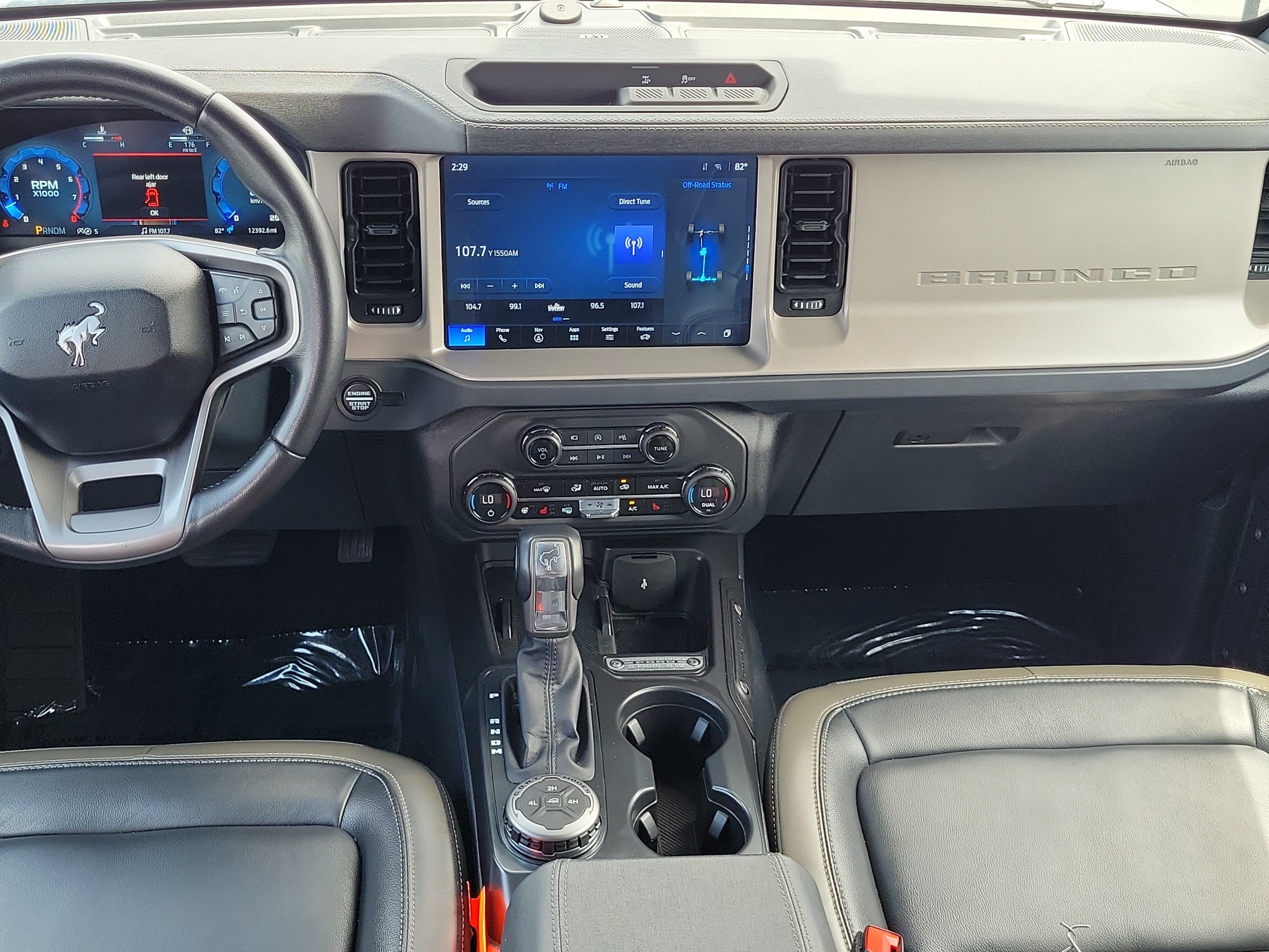 Certified 2025 Ford Bronco Outer Banks AWD/4WD image 15